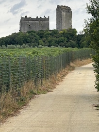 Short 20 minute walk up to the castle gate.