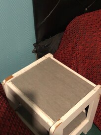 Möbel sollten so nicht mehr in einem Hotelzimmer stehen