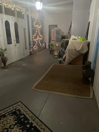 Entry way