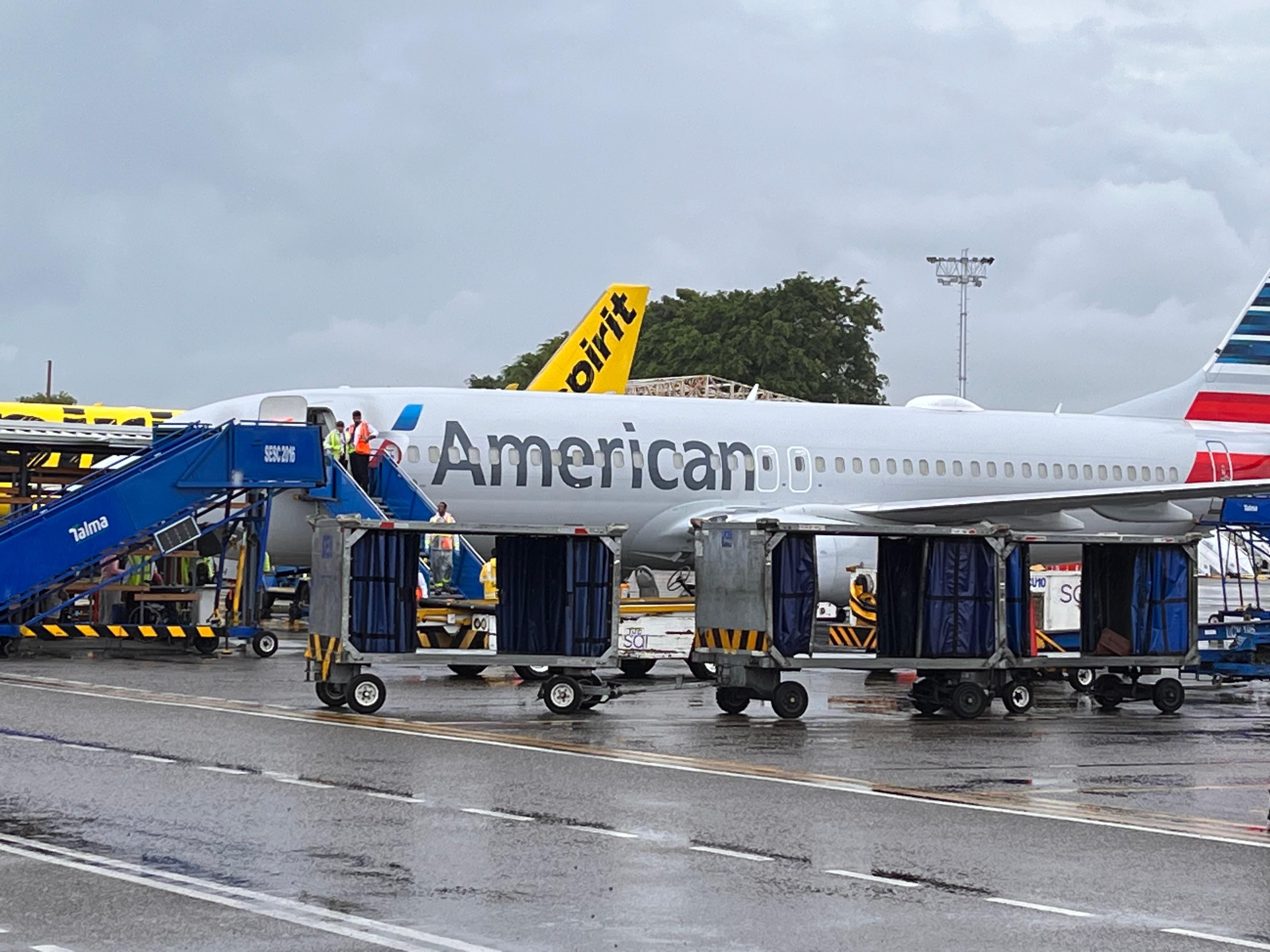 Cartagena airport 3 minutes away 