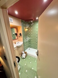 Lovely bathrooms, rainforest showers and Bramley bath products.