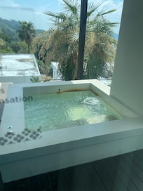 Etat du jacuzzi a l’arrivee