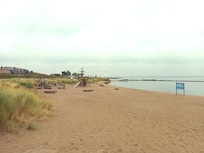 Plage juste en face de la terrasse