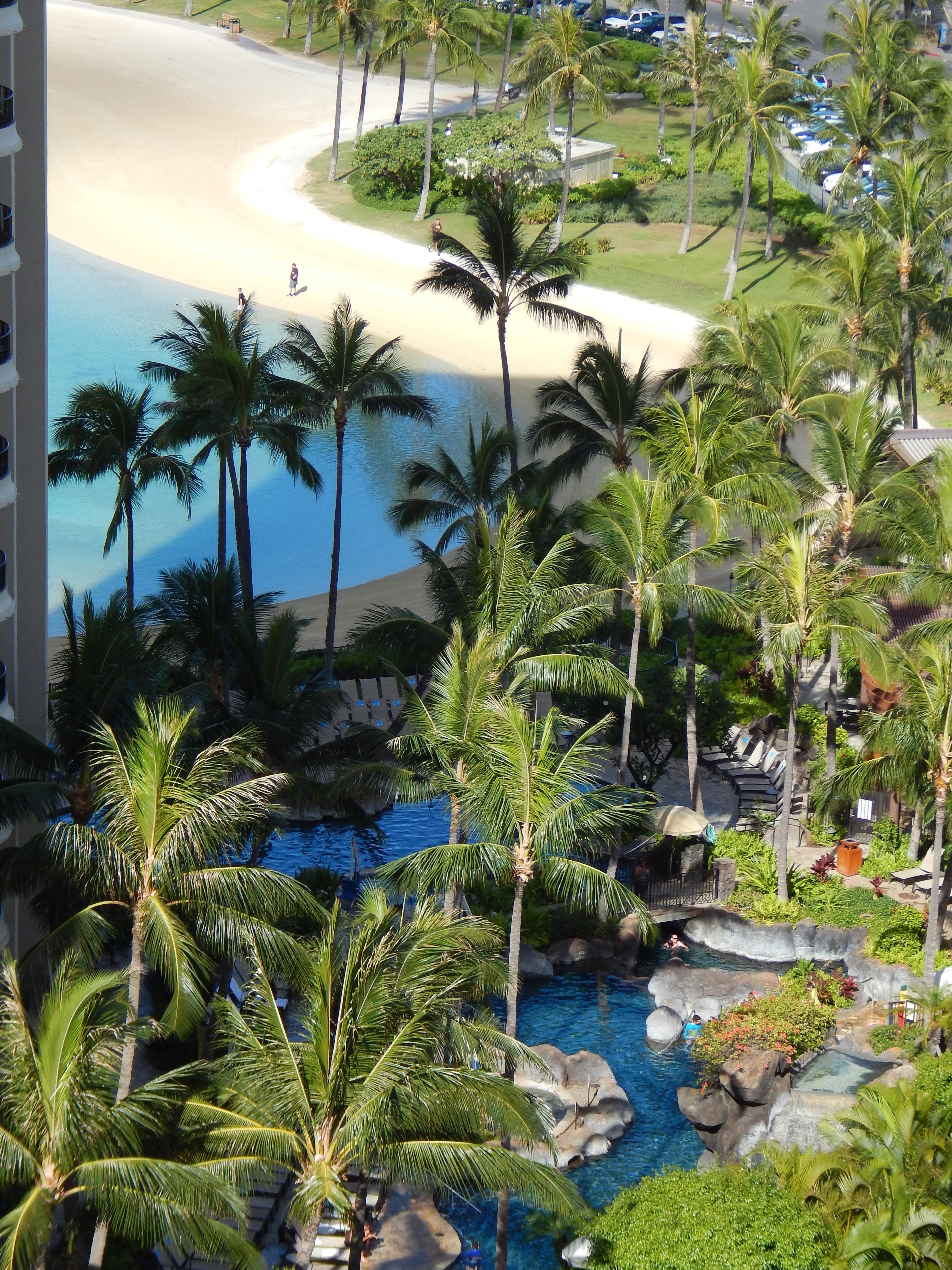 Lagoon tower pool & lagoon