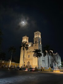 Temple de San Servacio in der Nacht