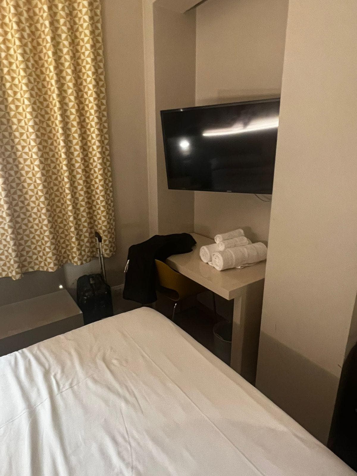 El cuarto olía a humedad