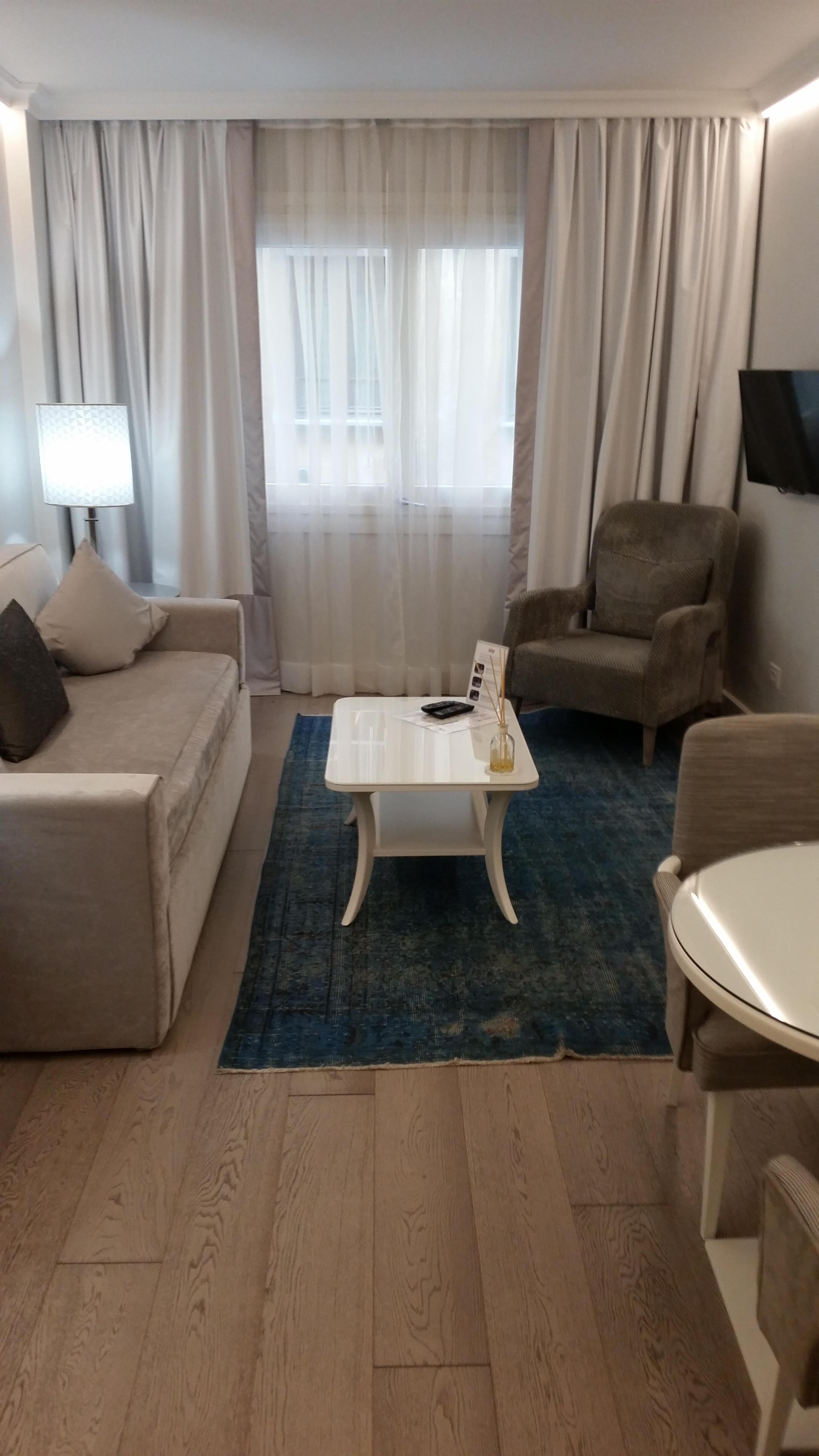 Sitting Room 2