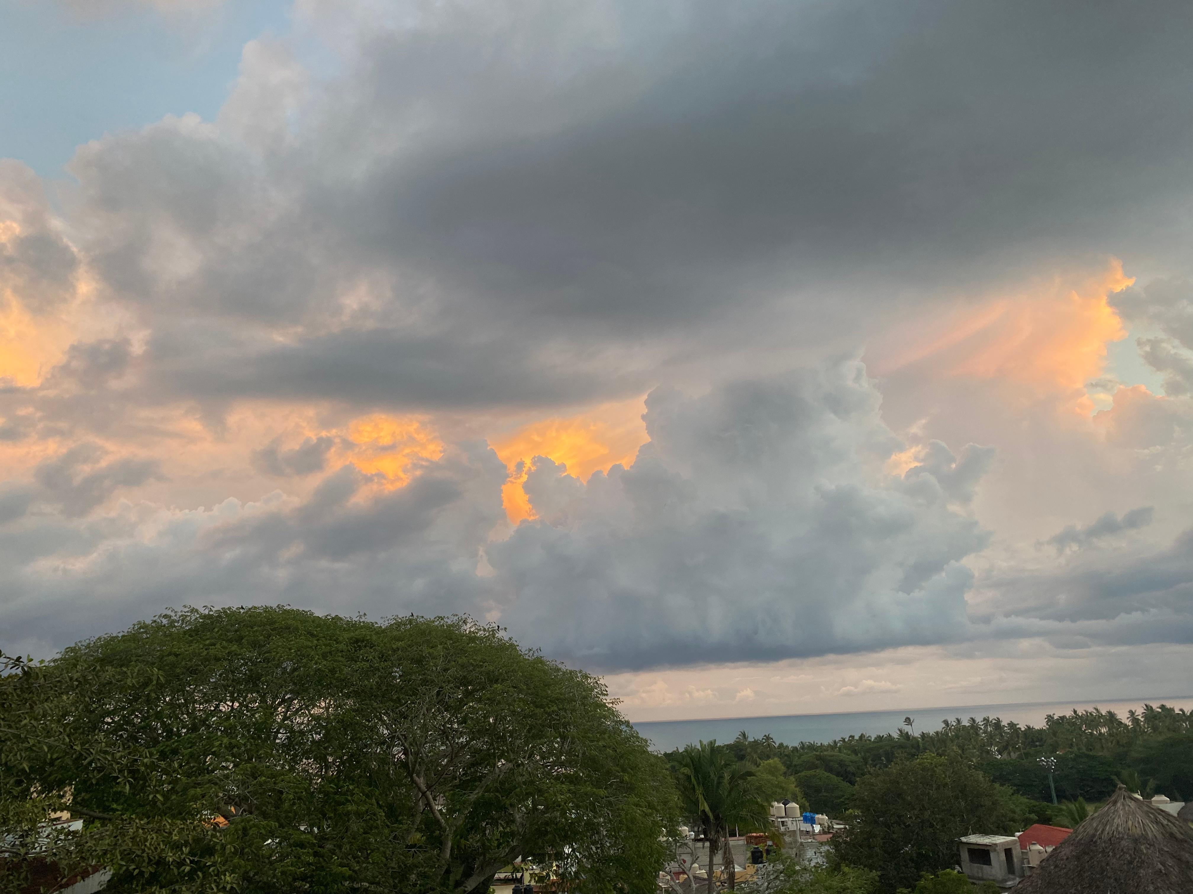 tropical storm rolling in 