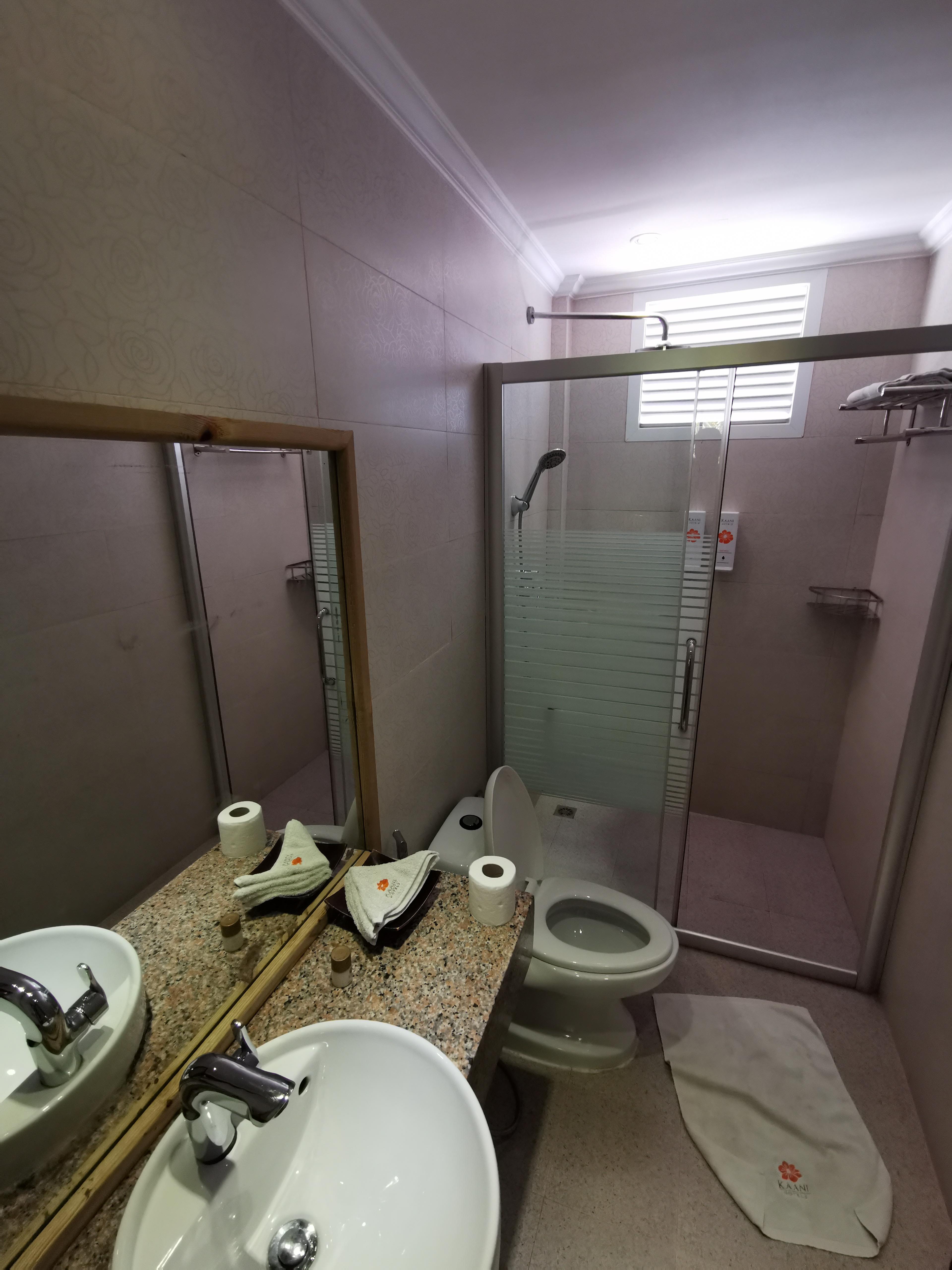 Our toilet (deluxe room with sea view)