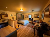 Queen bed was comfortable.