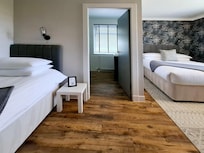 Großzügiges Zimmer