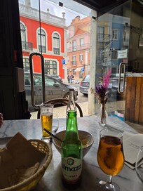 Lunch near the Botanical Garden