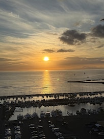 Gorgeous sunset from the lanai.