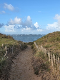 Plage a 10min a pied