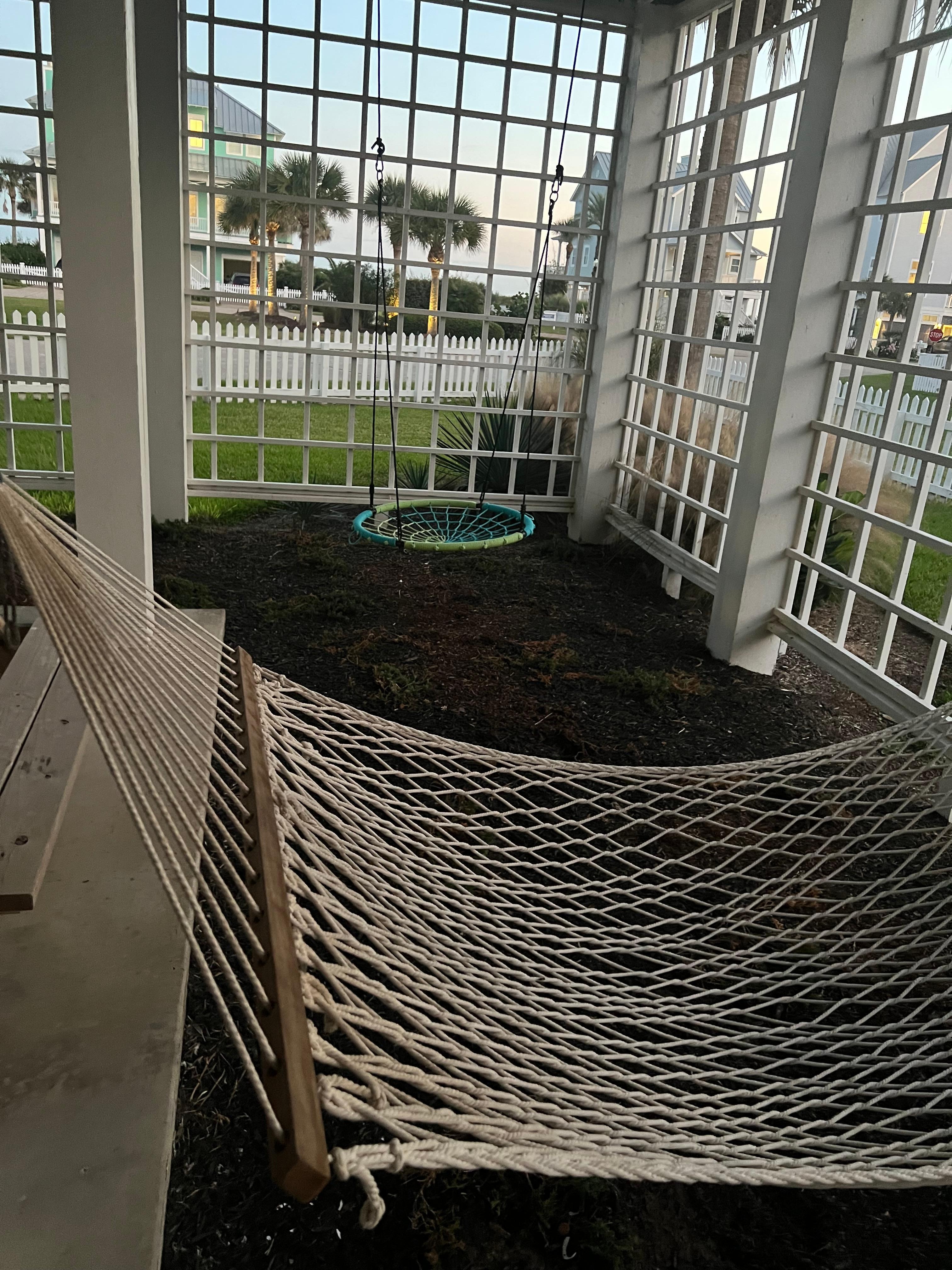 Hammock and swing 
