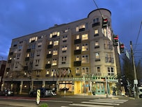 Perfect location for people going to events at Climate pledge arena.