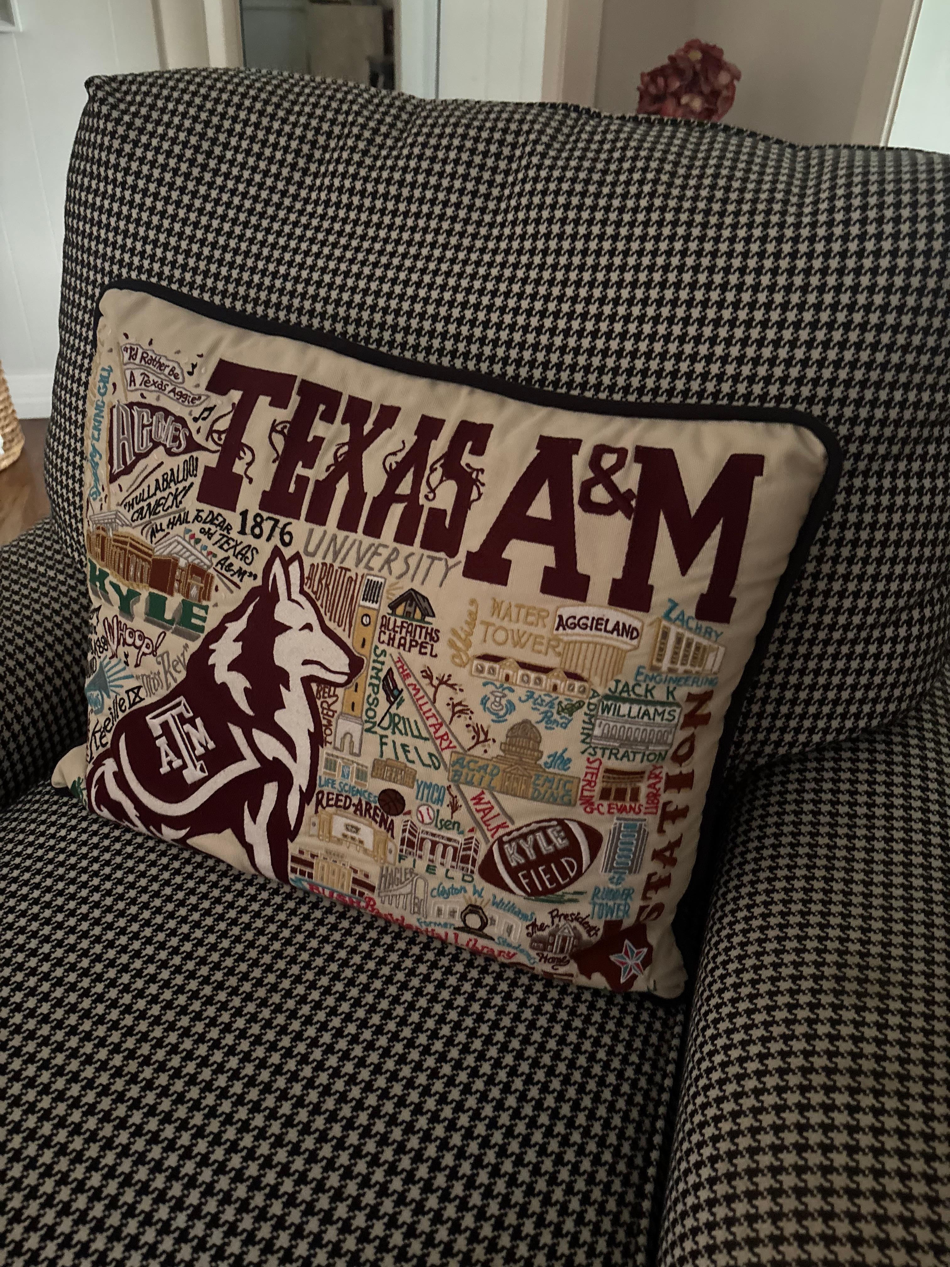 Gig 'em Aggies!