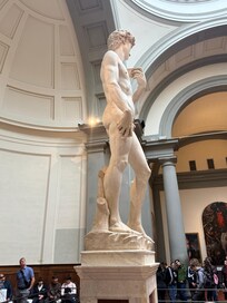 Walking distance to all of the arts.