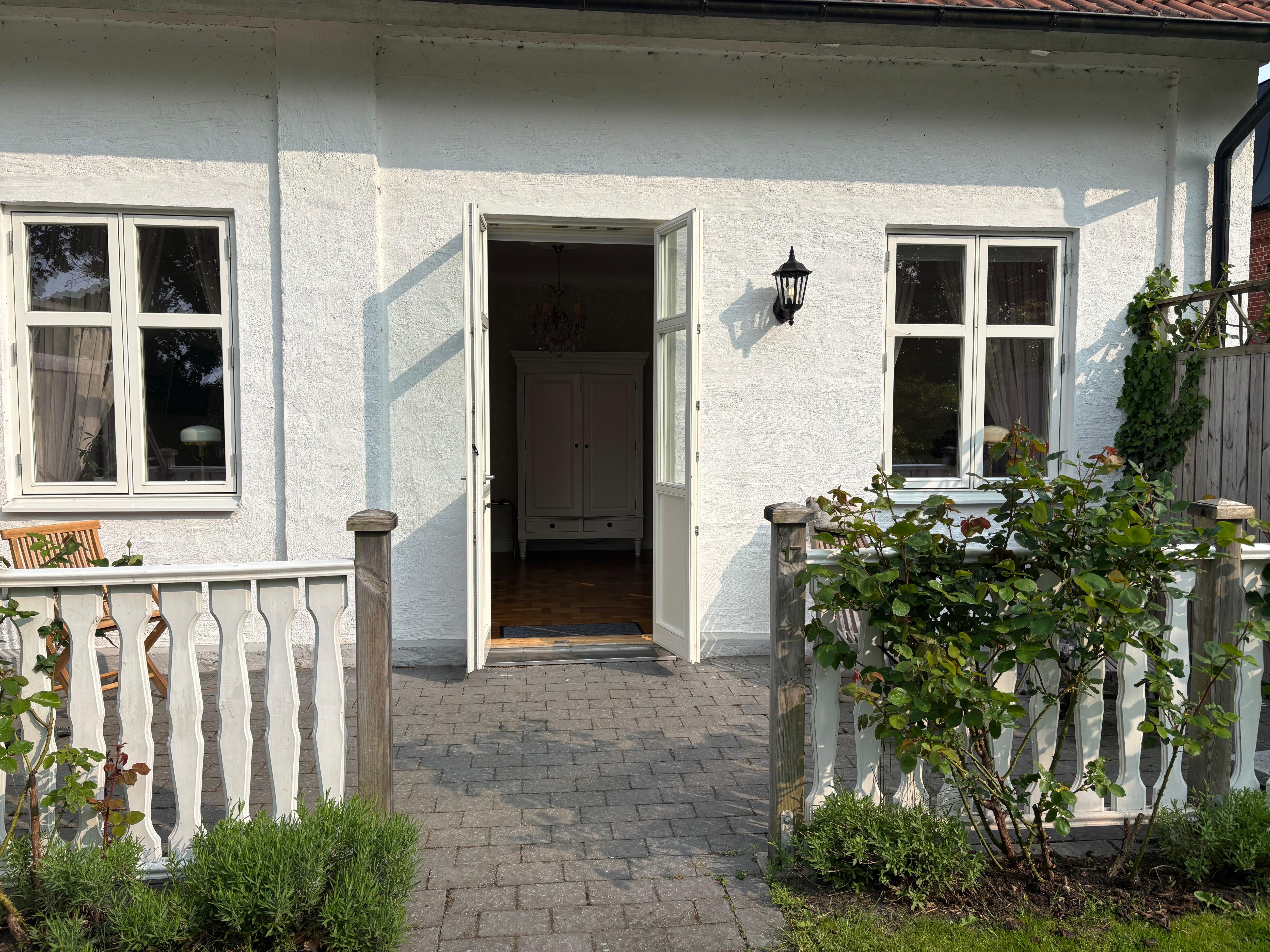 Entré till juniorsviten. 