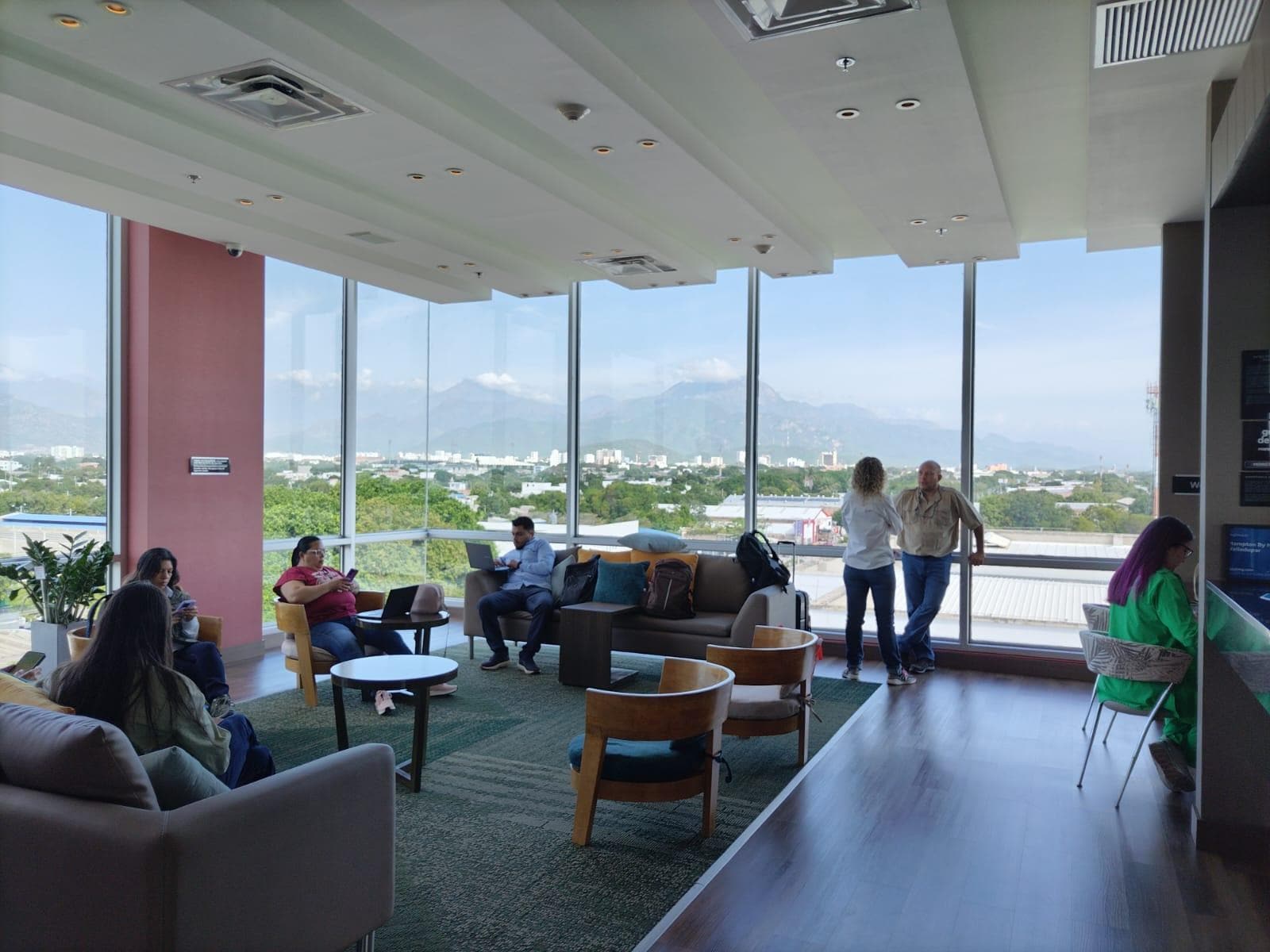 Vista espectacular desde el Lobby del Hampton en Valledupar