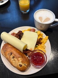 Petit déjeuner délicieux!