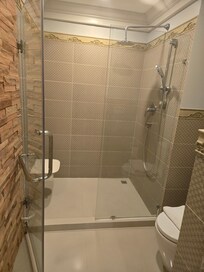 Modern bathroom