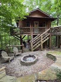 Fire pit for a relaxing nighttime !