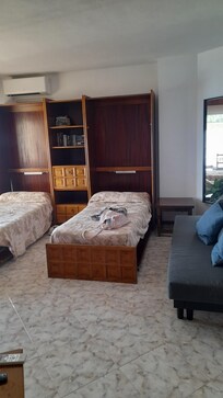Esto es todo lo q tiene el apartamento
