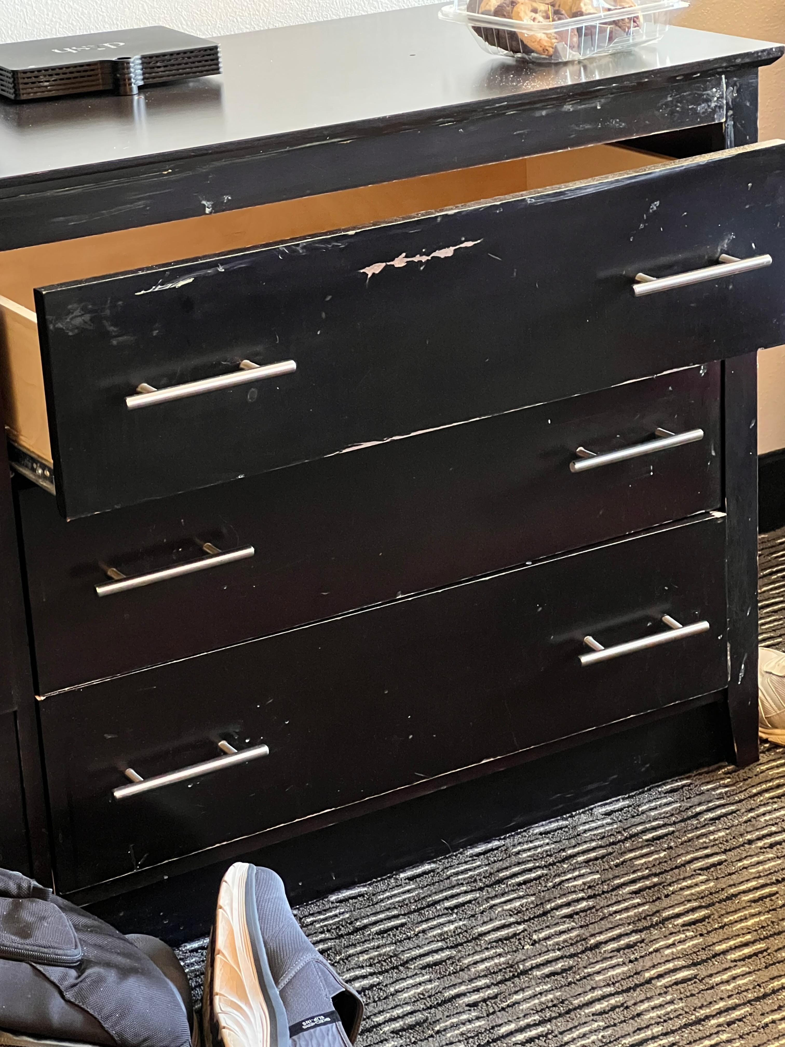 Drawer in chest 