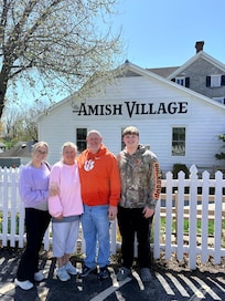 Amish Village