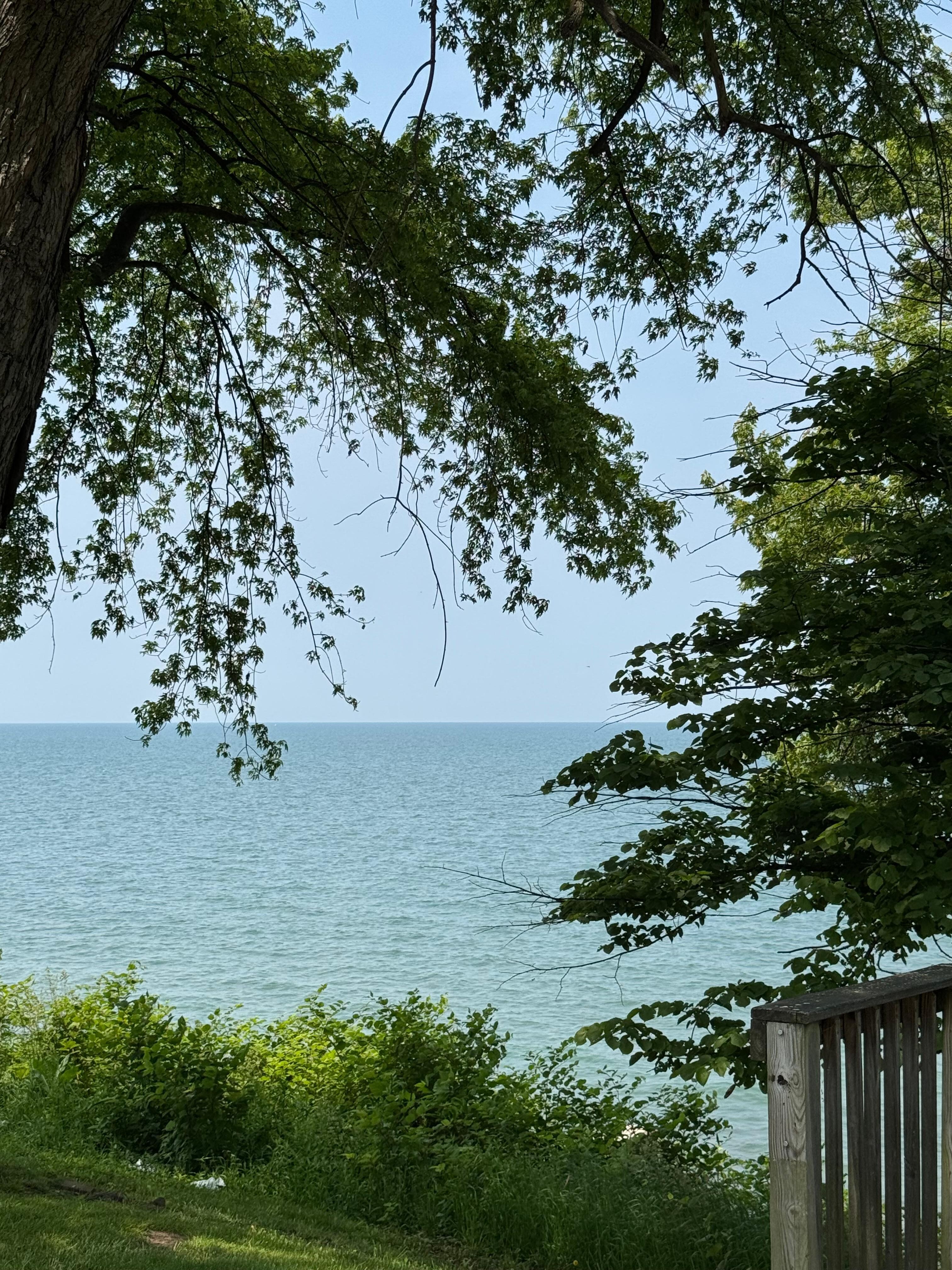 15 min from GOTL and Lake Erie. 