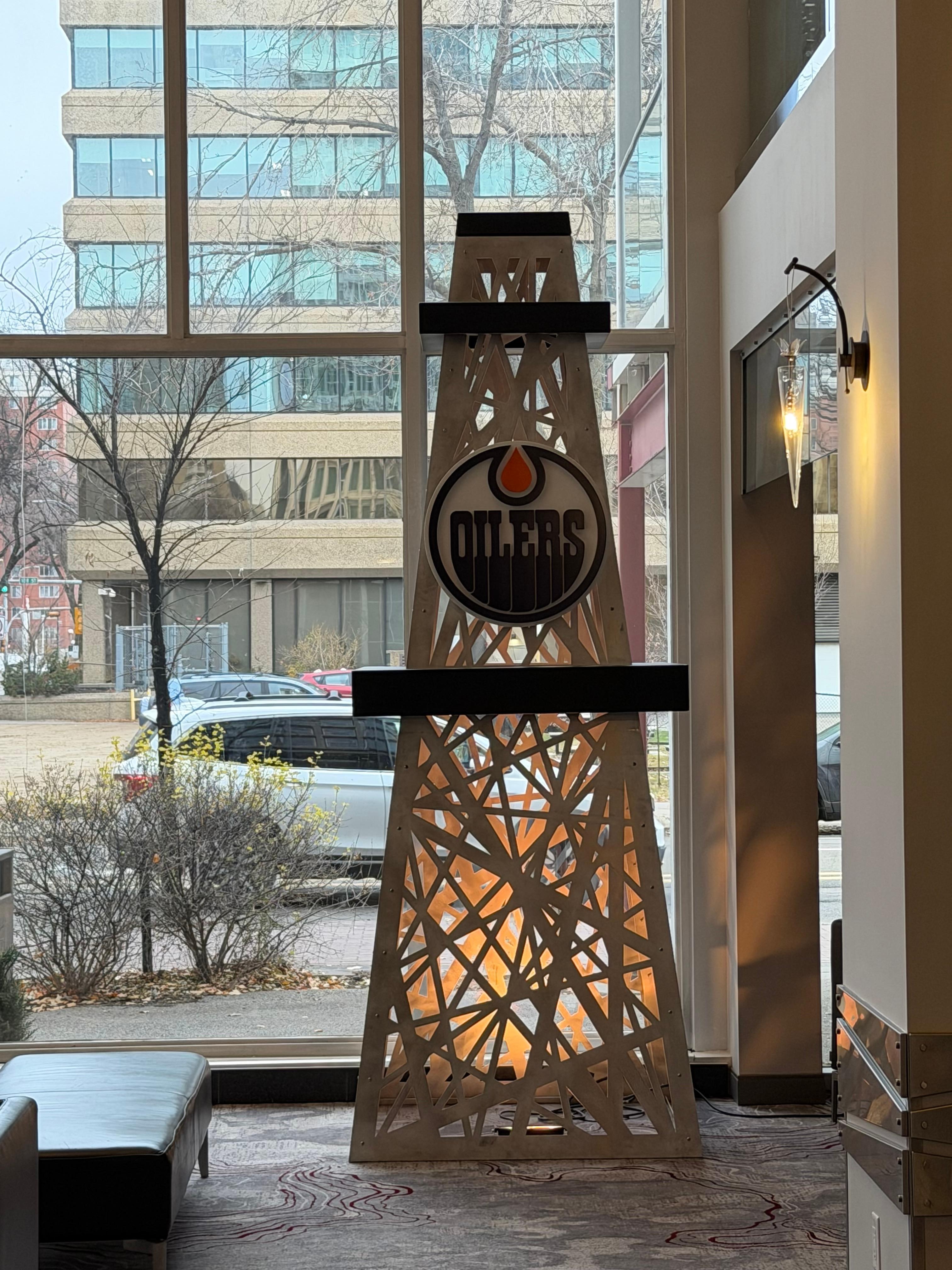 Local team support in the lobby! 