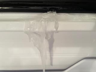FReezer was frozen shut and had ice build up inside