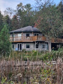 Very unique home!!