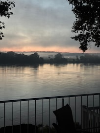 Restful early morning.
