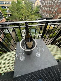 A lovely balcony to enjoy a bottle of champagne poolside….