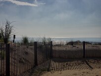 Picture of beach access across sand dune from 88th st.