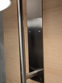 The bed lamp pole and base had rust around the whole item