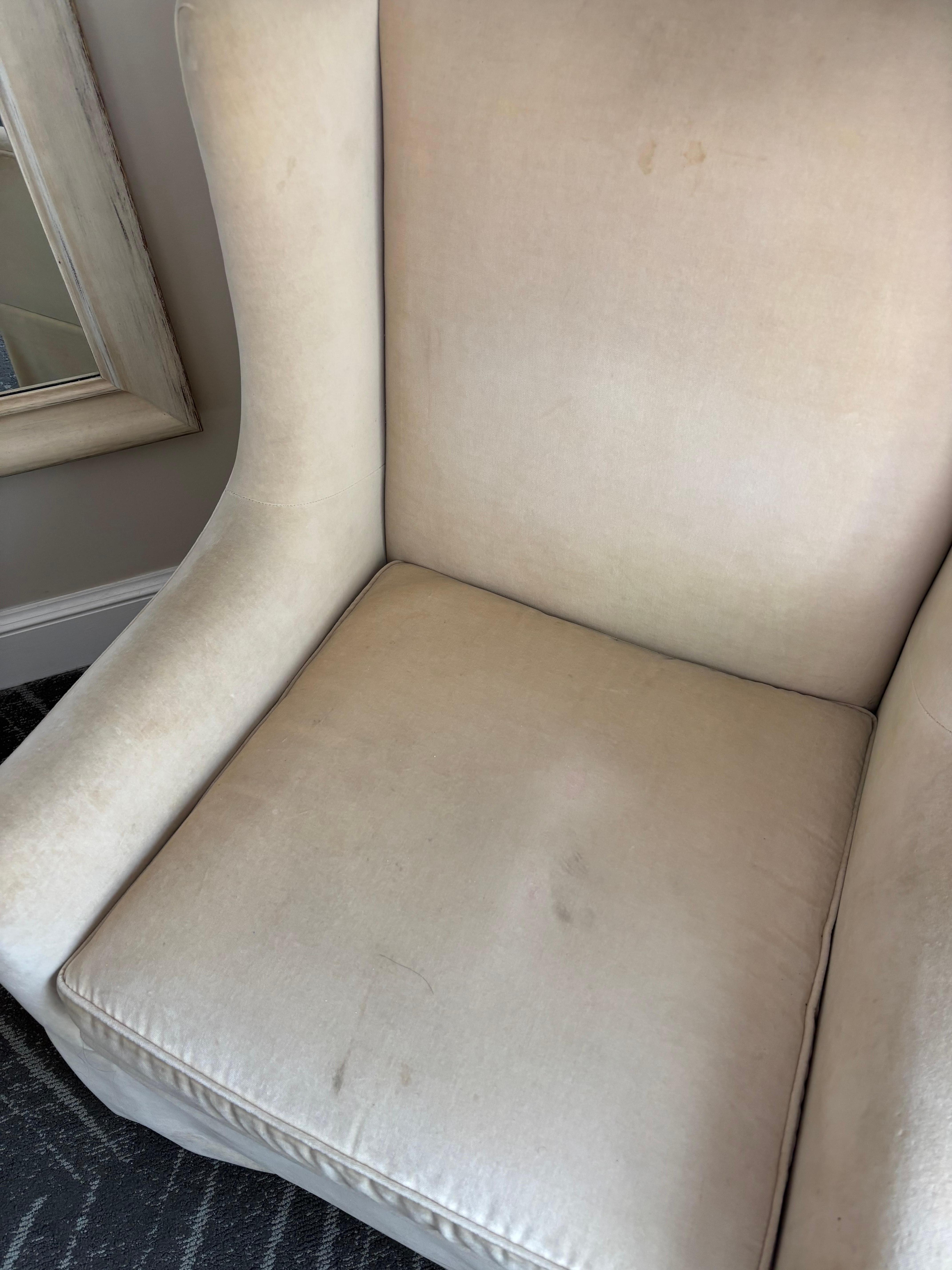 Chair inside the room, gross. 