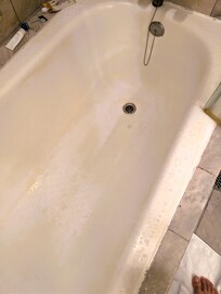 Dirty stained tub