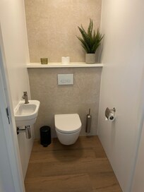 Gäste Toilette