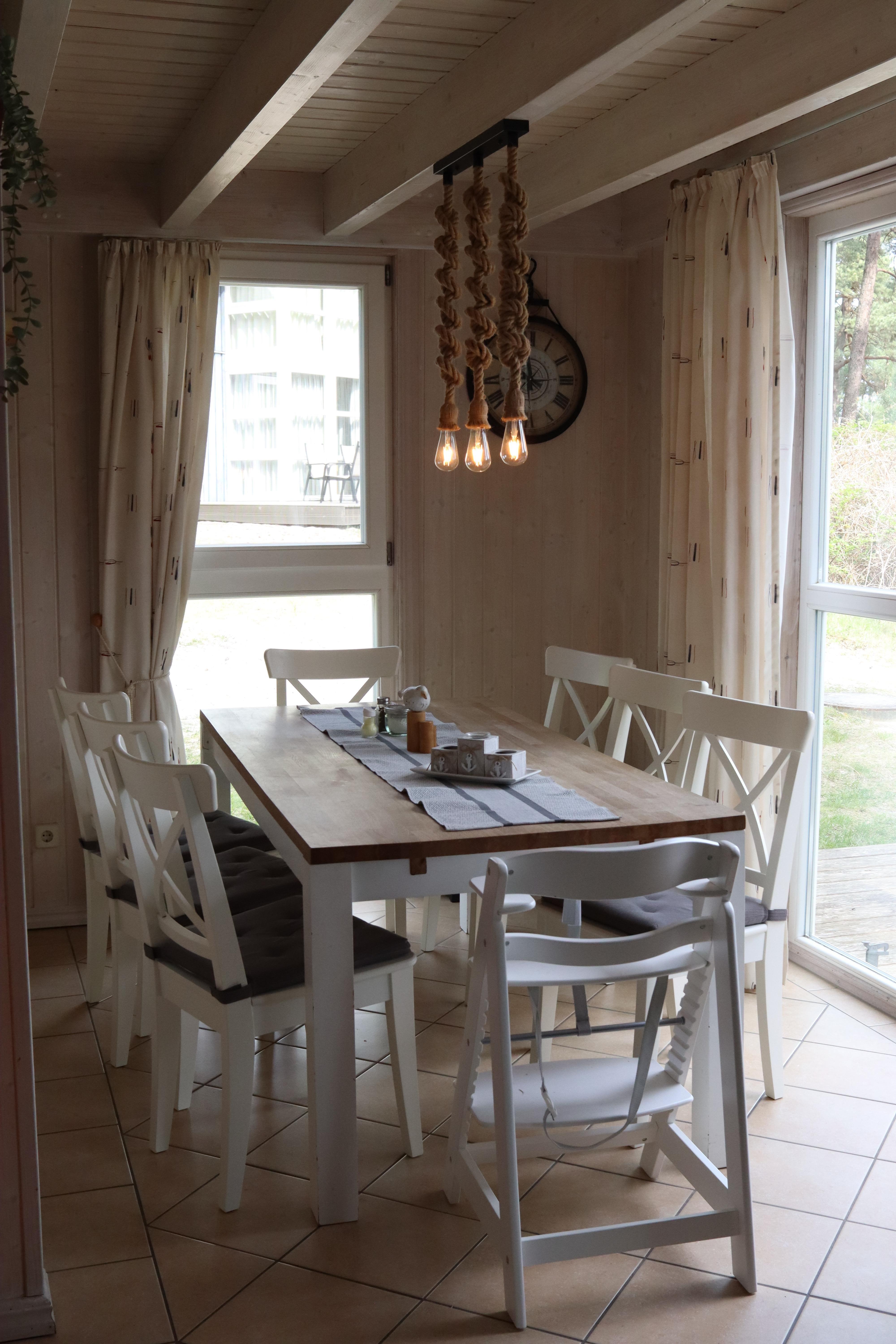 Der Essbereich mit bis zu 8 Sitzplätzen