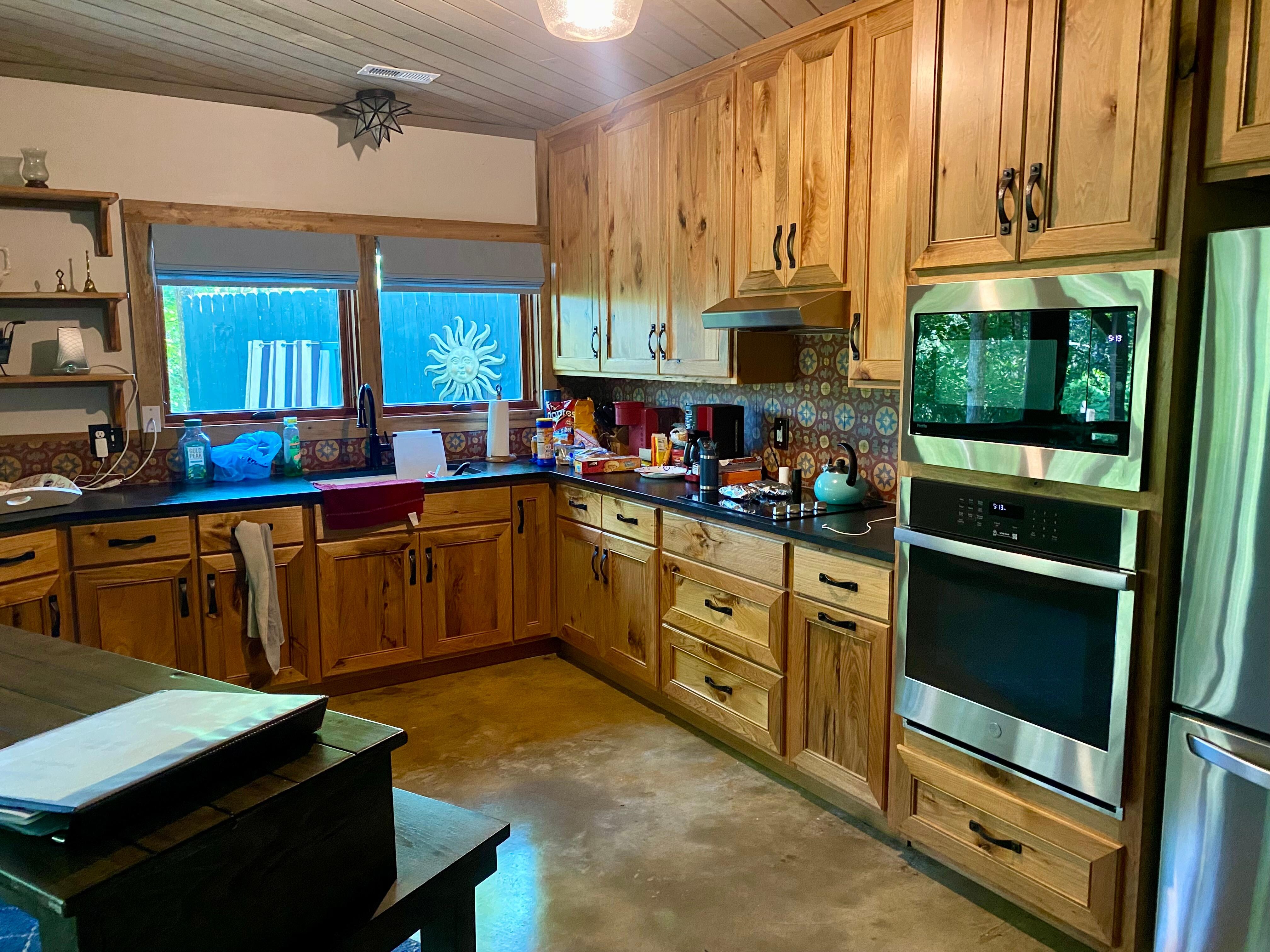 Gorgeous, spacious  kitchen