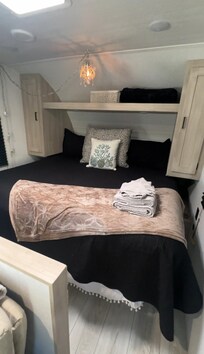 Main Bed