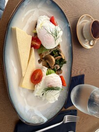 If I would improve anything, it would be the size of the bread - it was cut beautifully into smaller rectangles leaving me wanting the rest of it. Every morning, I would be like… where is tge rest of this delicious bread slice? !