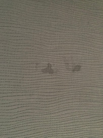 Stains in the middle of the bed duvet cover.