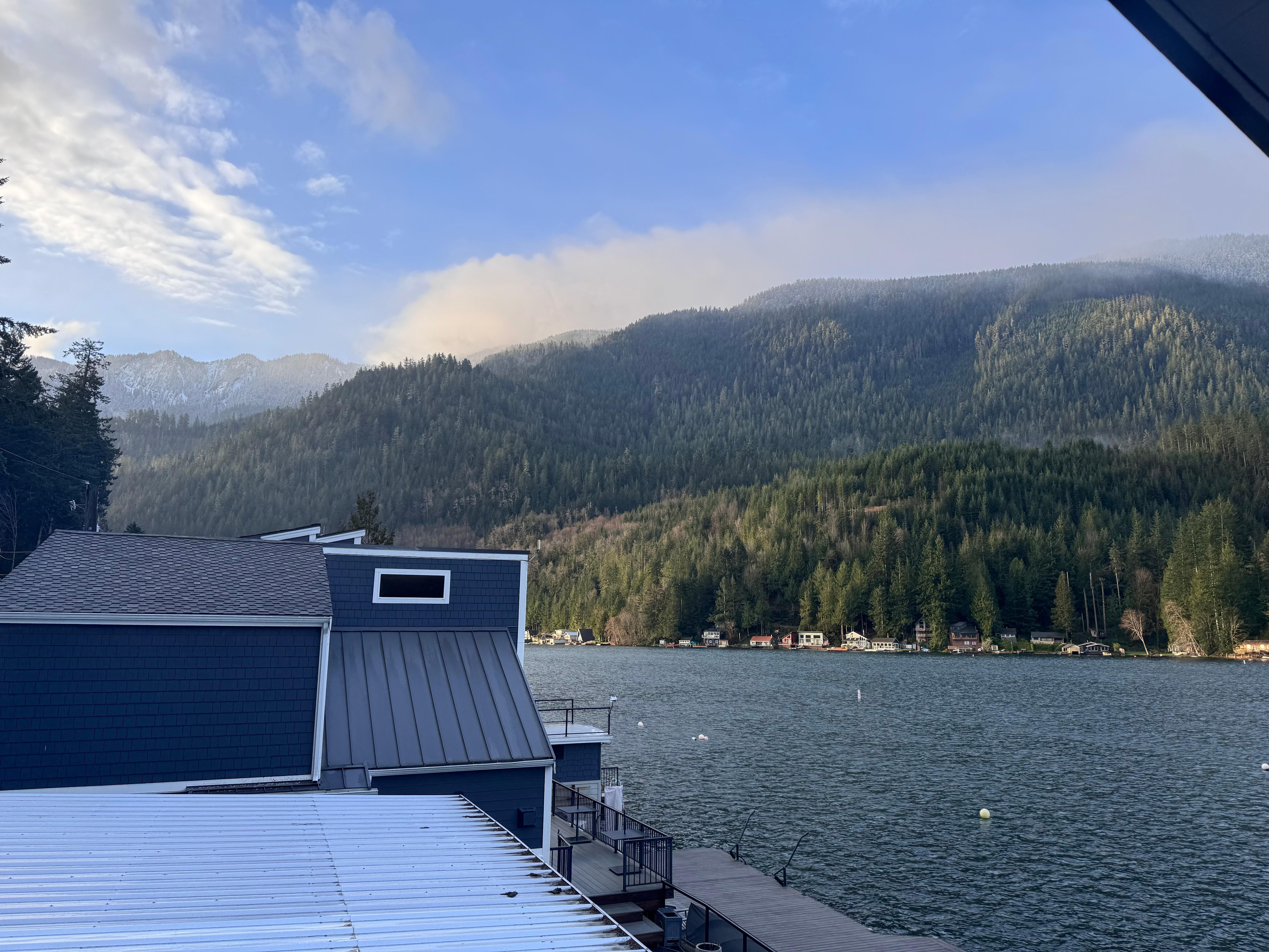 No better way to wake up - mountains, clouds and sunrays