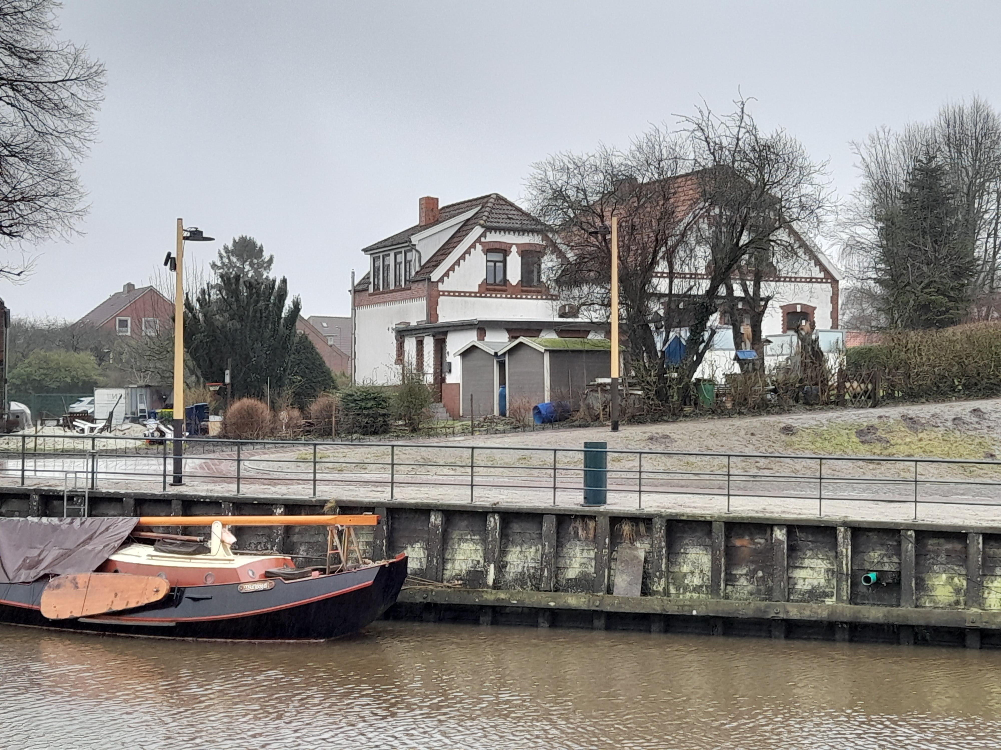 Blick aufs Haus von der Harle.