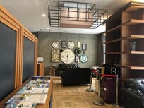 ロビーがカッコいい