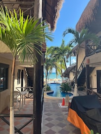 Näkymä huoneen terassilta.